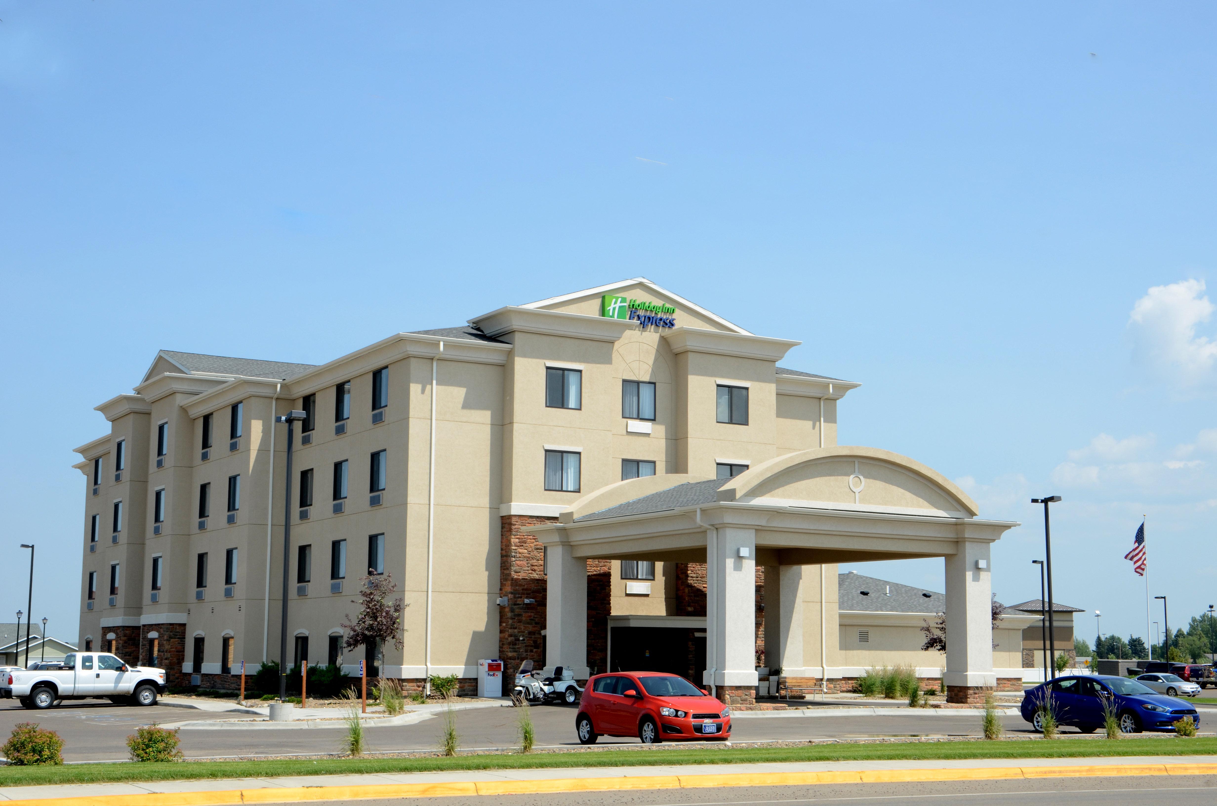 Holiday Inn Express & Suites Sidney By Ihg Dış mekan fotoğraf